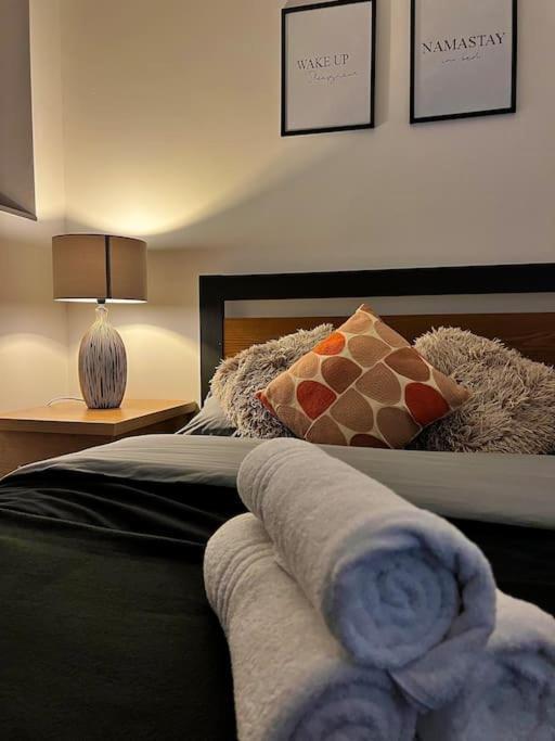 Cityzenretreat - Mezzanine Apartment Sleeps 4 Sheffield City Centre Exterior photo